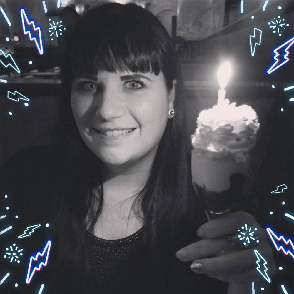 Meet your Posher, Ashley